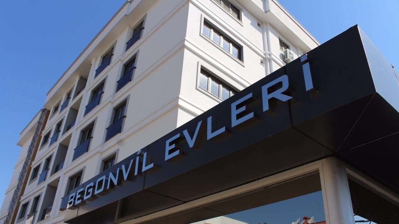 Begonvil Evleri'nin tamamlanmış cephesi